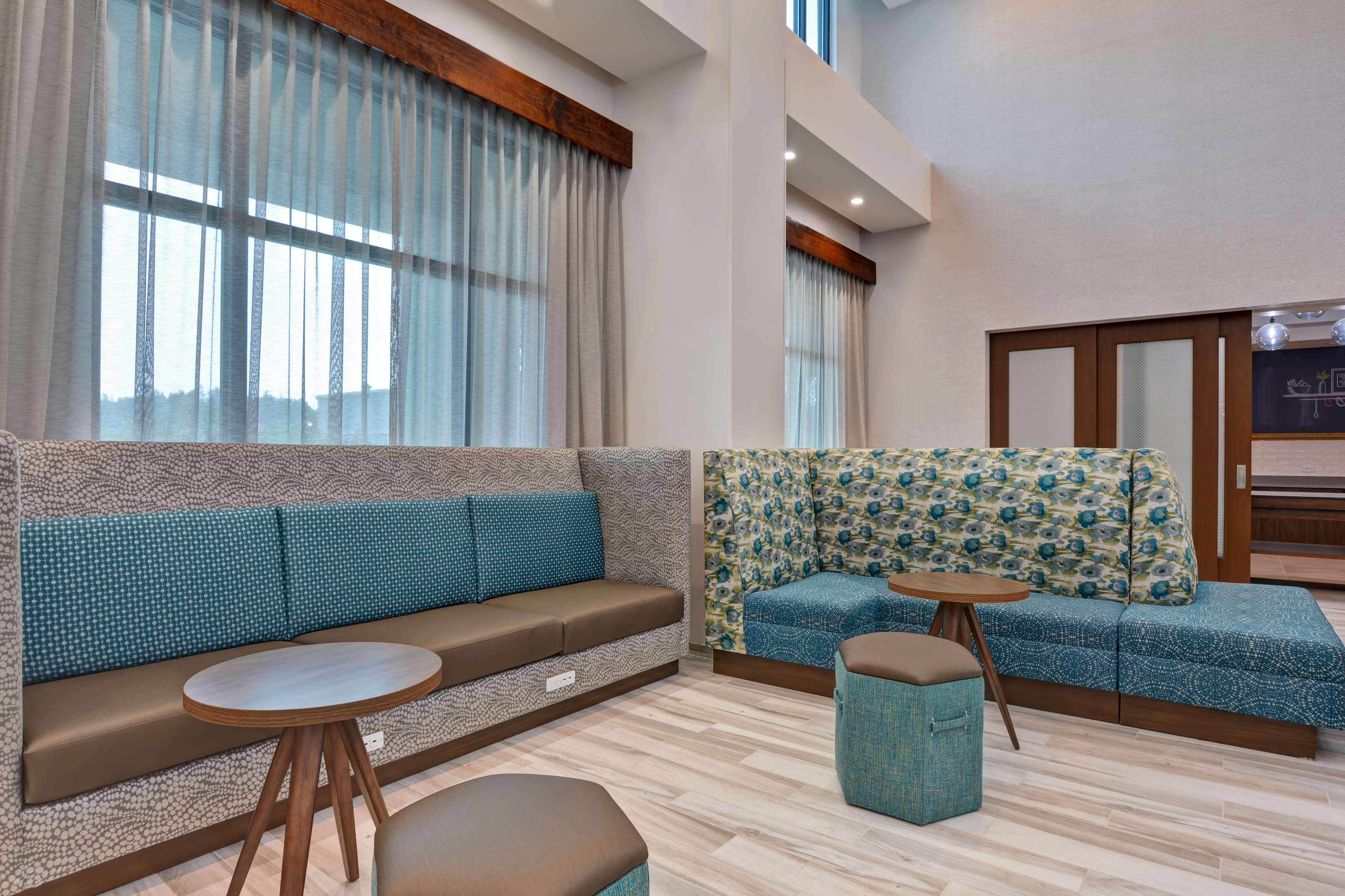 Hampton Inn & Suites Tampa Riverview Brandon Heartland Bagian luar foto