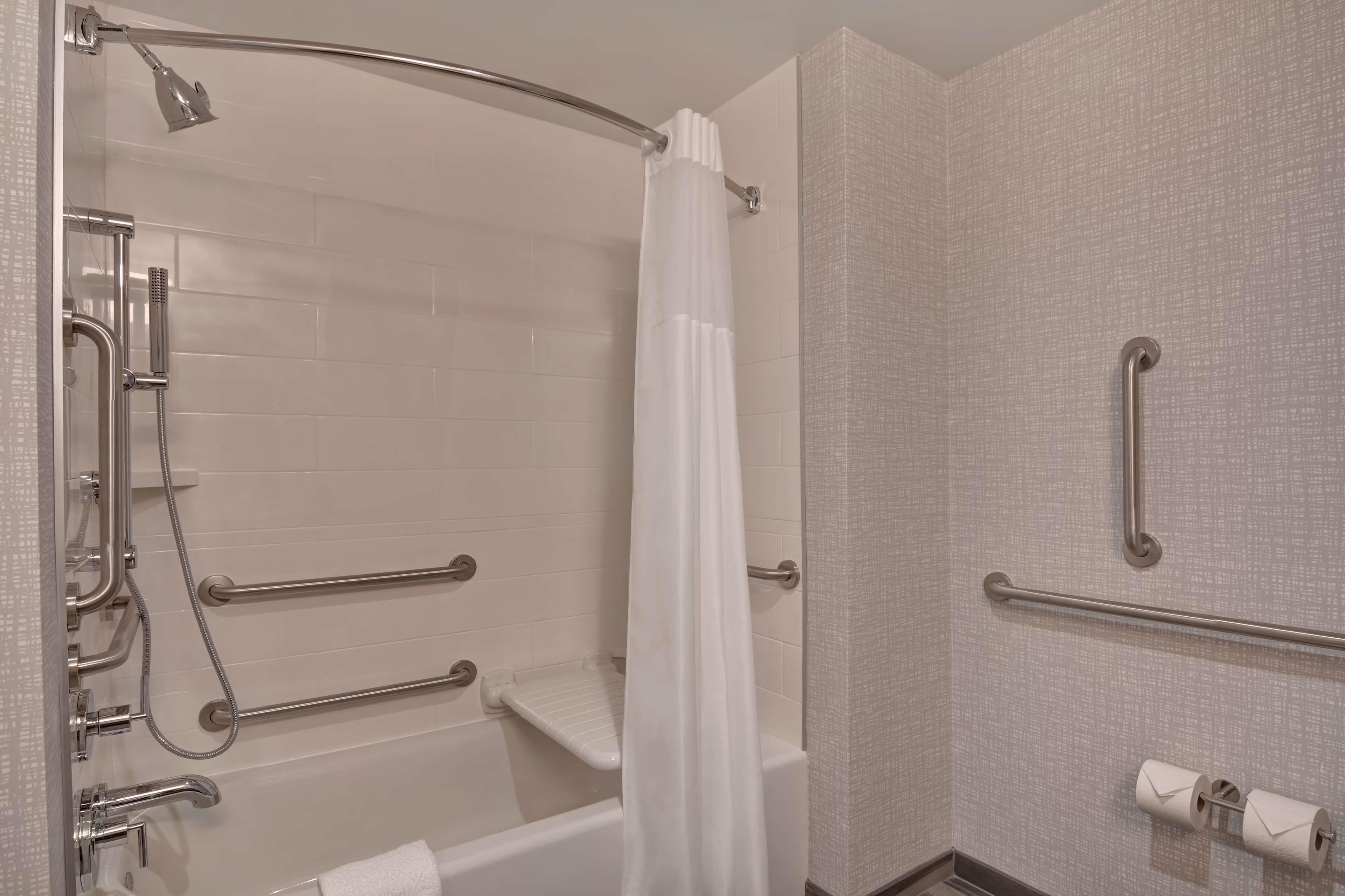 Hampton Inn & Suites Tampa Riverview Brandon Heartland Bagian luar foto